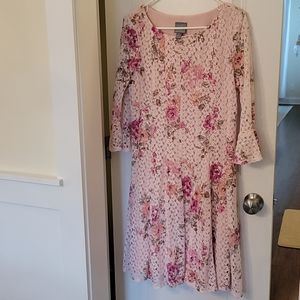 Pink Bell Sleeved Lace Dress